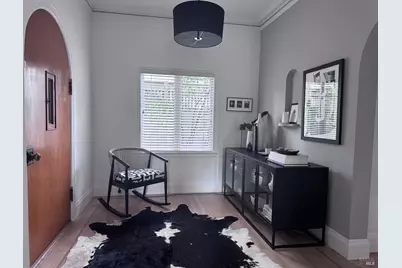 22 Clyde Avenue, San Rafael, CA 94901 - Photo 2