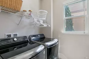 2126 Yellow Rose Cir, Fairfield, CA 94534 - Photo 24