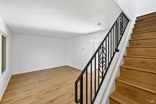 319 Algiers Ct, Santa Rosa, CA 95409 - Photo 12