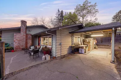 2142 Laguna Road, Santa Rosa, CA 95401 - Photo 12