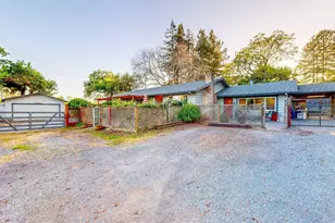 2142 Laguna Rd, Santa Rosa, CA 95401 - Photo 8