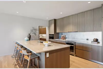 171 Sawmilll Circle #203, Healdsburg, CA 95448 - Photo 2