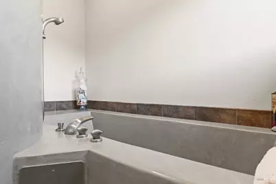 22355 Chianti Road, Geyserville, CA 95441 - Photo 26