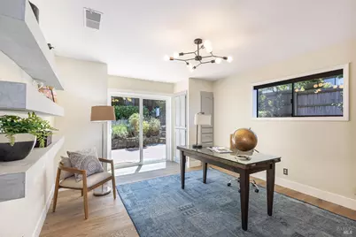 1018 Oakmont Court, Napa, CA 94559 - Photo 24
