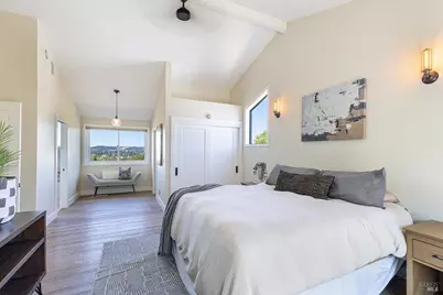 1018 Oakmont Court, Napa, CA 94559 - Photo 10