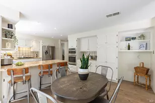 1018 Oakmont Ct, Napa, CA 94559 - Photo 22