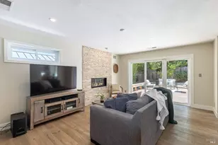 1018 Oakmont Ct, Napa, CA 94559 - Photo 14