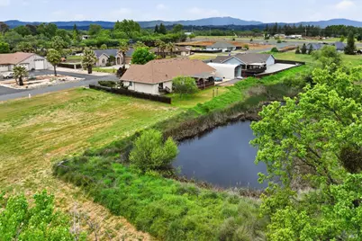 1100 Oak Park Way, Lakeport, CA 95453 - Photo 12