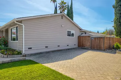 524 N Orchard Avenue, Vacaville, CA 95688 - Photo 4