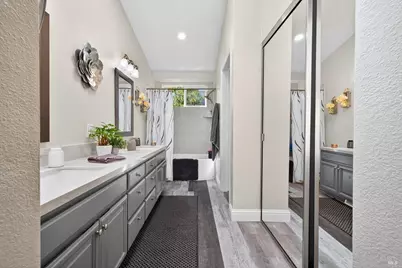 8536 Planetree Drive, Windsor, CA 95492 - Photo 20