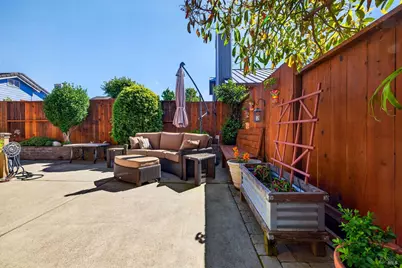 8536 Planetree Drive, Windsor, CA 95492 - Photo 32