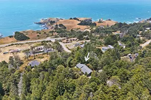 37275 Glennen Dr, Gualala, CA 95445 - Photo 10