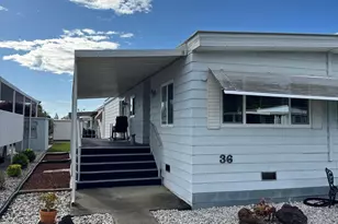 300 E H St, Benicia, CA 94510 - Photo 2