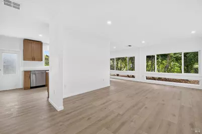 21 Sequoia Circle, Santa Rosa, CA 95401 - Photo 12