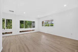21 Sequoia Cir, Santa Rosa, CA 95401 - Photo 16