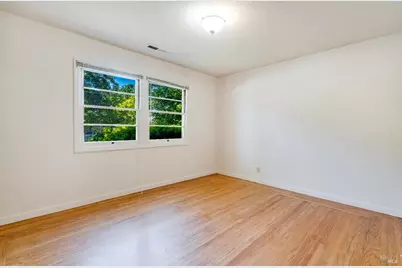 1034 Stewart Street, Santa Rosa, CA 95404 - Photo 22