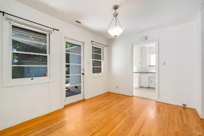 1034 Stewart Street, Santa Rosa, CA 95404 - Photo 8