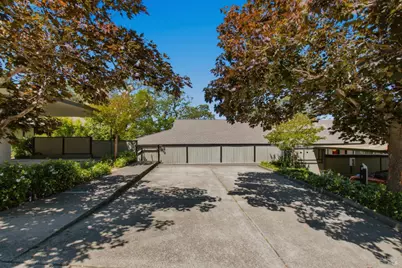 28 Elan Way, Napa, CA 94559 - Photo 24