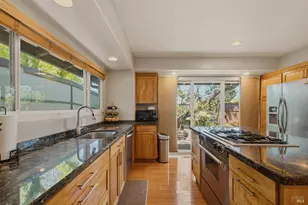 28 Elan Way, Napa, CA 94559 - Photo 14