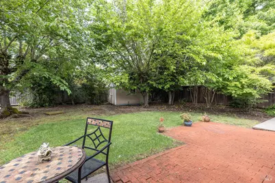 7121 Oak Leaf Drive, Santa Rosa, CA 95409 - Photo 22