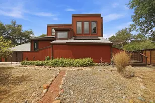 26807 Oak Knoll Terrace, Cloverdale, CA 95425 - Photo 2