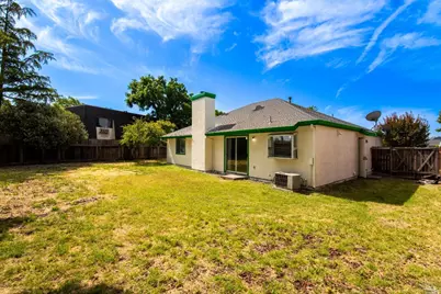 1926 Blossom Court, Fairfield, CA 94533 - Photo 30