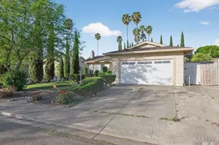 160 Radcliffe Dr, Vallejo, CA 94589 - Photo 2