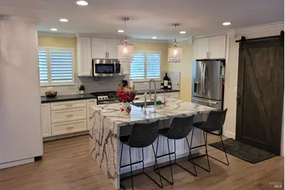 2293 W Hearn Avenue, Santa Rosa, CA 95407 - Photo 2