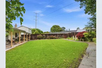 1539 Wellesley Court, Santa Rosa, CA 95401 - Photo 32