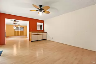 959 Coventry Ln, Fairfield, CA 94533 - Photo 12