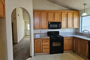 2454 E Atlantic Ave, Fairfield, CA 94533 - Photo 12