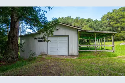 8099 Yule Tree Lane, Sebastopol, CA 95472 - Photo 8