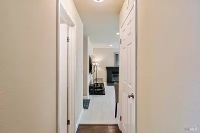 764 Barton Way, Benicia, CA 94510 - Photo 14