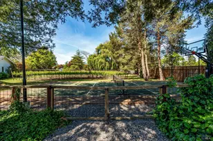 10 Oak Tree Dr, Santa Rosa, CA 95401 - Photo 46