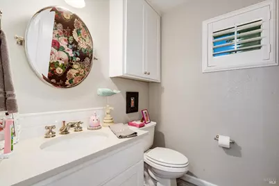 10 Oak Tree Drive, Santa Rosa, CA 95401 - Photo 34