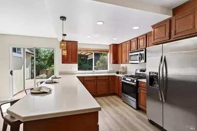 1612 Woodhue Avenue, Santa Rosa, CA 95403 - Photo 12