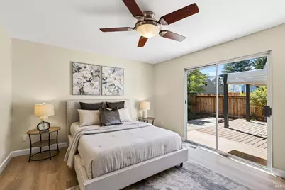 1612 Woodhue Avenue, Santa Rosa, CA 95403 - Photo 22