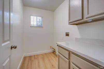 724 Ashford Court, Vacaville, CA 95687 - Photo 16