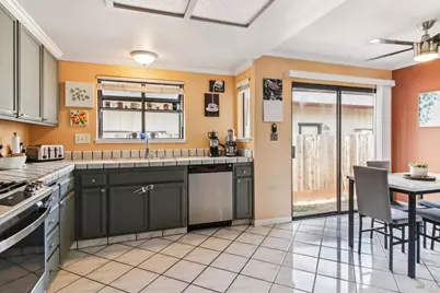 704 Daybrook Drive, Windsor, CA 95492 - Photo 12