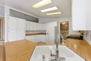 254 Clover Way, Napa, CA 94558 - Photo 12