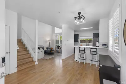 130 Manchester Drive, Fairfield, CA 94533 - Photo 6