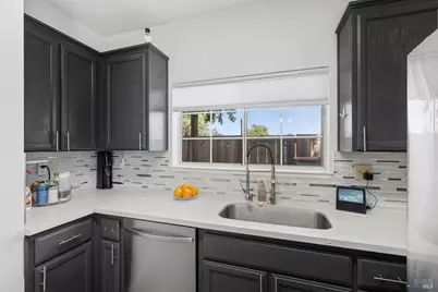 130 Manchester Drive, Fairfield, CA 94533 - Photo 12