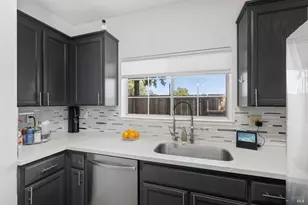 130 Manchester Dr, Fairfield, CA 94533 - Photo 12