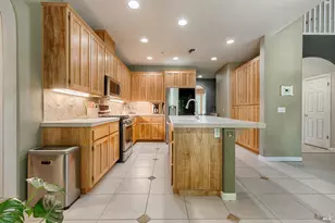 312 Cottage Ct, Cloverdale, CA 95425 - Photo 8