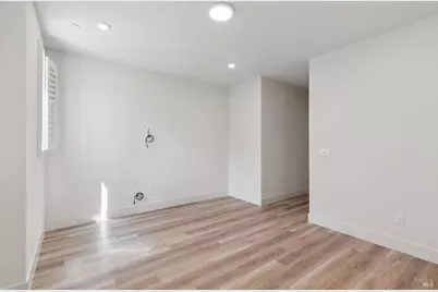 218 Verandah Avenue, Novato, CA 94945 - Photo 16