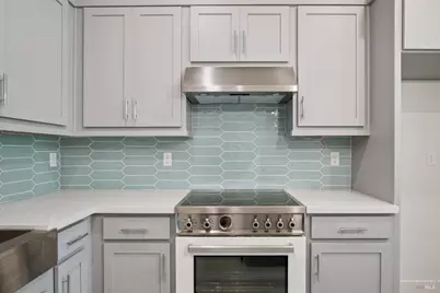 218 Verandah Avenue, Novato, CA 94945 - Photo 8