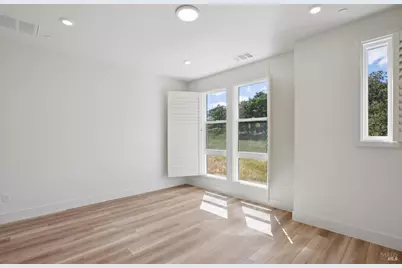 218 Verandah Avenue, Novato, CA 94945 - Photo 12