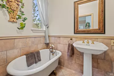 800 Boonville Road, Ukiah, CA 95482 - Photo 20