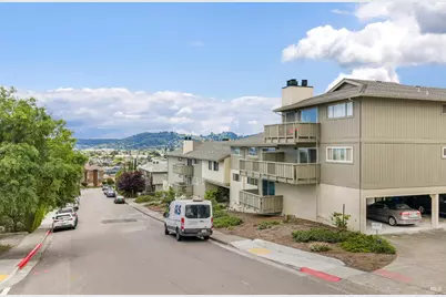 175 Upper Via Casitas Way #17, Greenbrae, CA 94904 - Photo 6