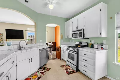 1500 Bella Vista Drive, Suisun City, CA 94585 - Photo 18